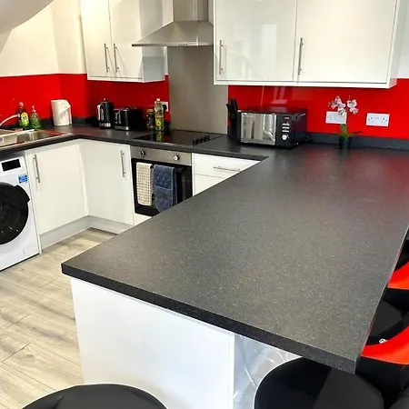 Elegant 2-Bed In Central Headington-Modern New Built Retreat- Wi-Fi, Netflix, Top Location Oxford Buitenkant foto