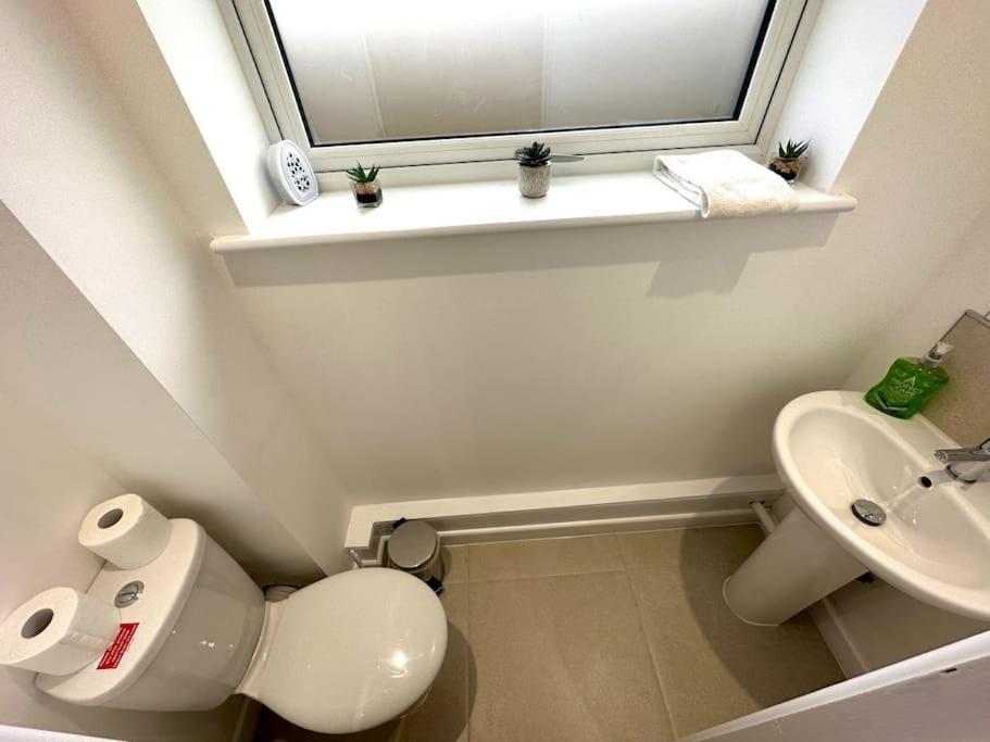 Elegant 2-bed In Headington-modern New Built Retreat- Wi-fi, Netflix, Location * Oxford