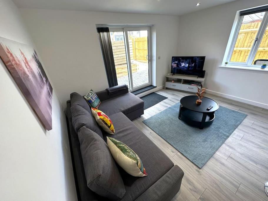 Elegant 2-bed In Headington-modern New Built Retreat- Wi-fi, Netflix, Location * Oxford